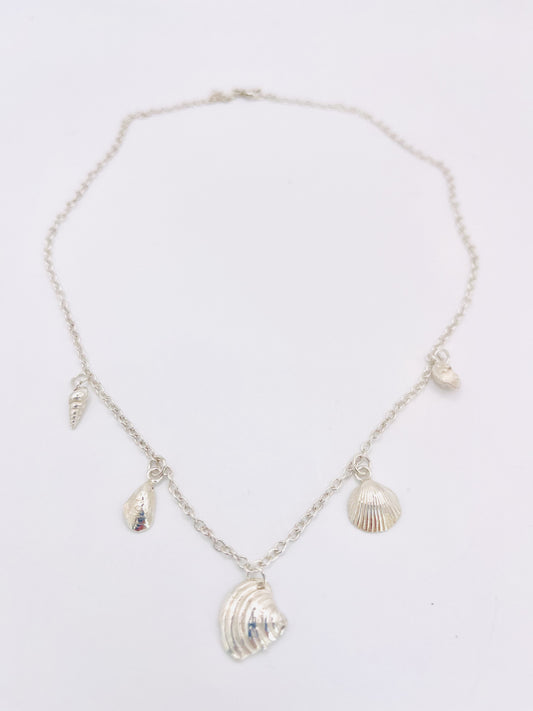 Silver Shoreline Necklace.