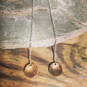 Gold disc pull through chain earings